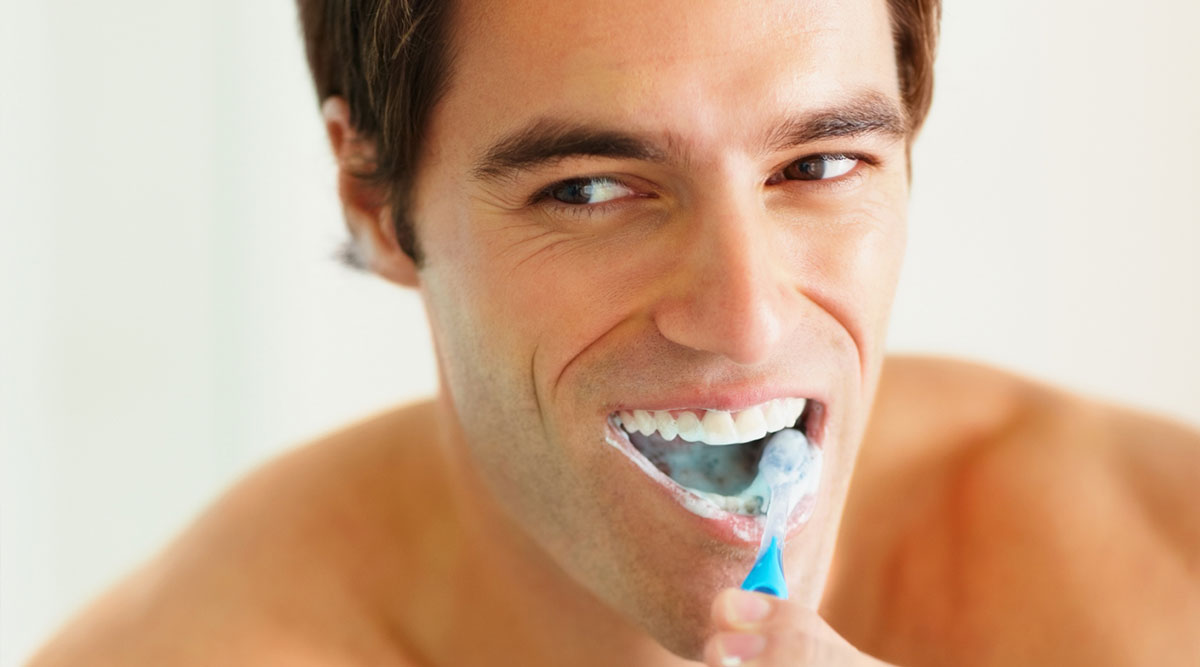 Best Toothpaste for Porcelain Veneers